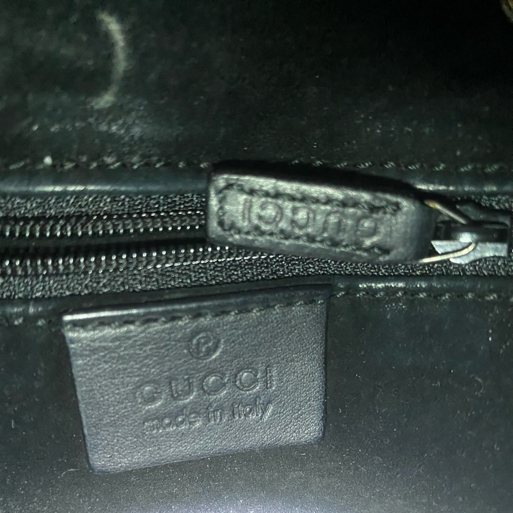 Gucci Black Leather Shoulder Bag - Black - Picture 12 of 14